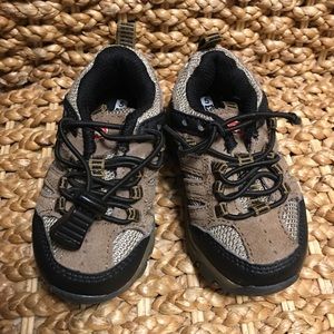 Toddler size:5 Swiss gear